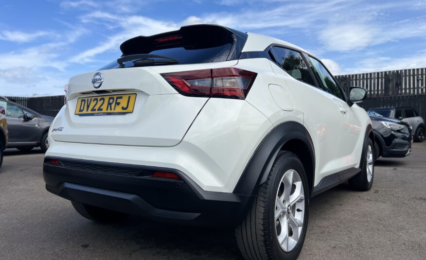 Nissan Juke N-Connecta Dig-T Turbo SUV 22 Reg