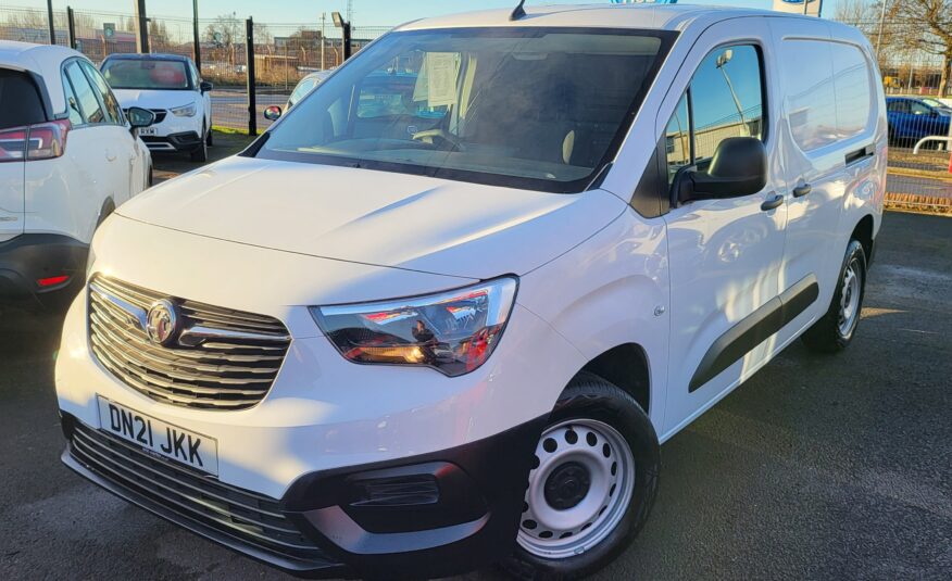 Vauxhall Combo Cargo L2 1.5 Turbo Diesel Dynamic