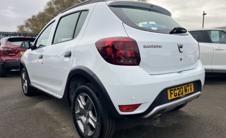 Dacia Sandero Stepway 0.9 TCE Essential 5 Door 20 Reg