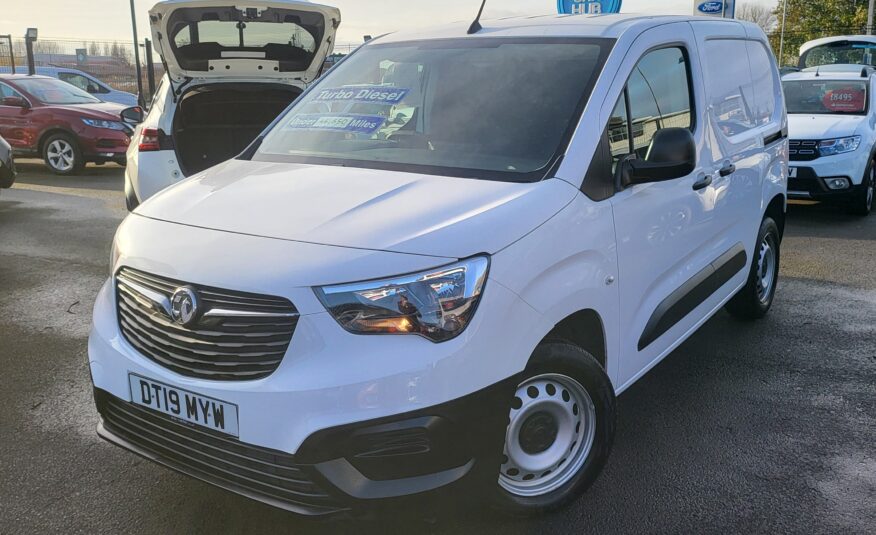 Vauxhall Combo Cargo L1 1.6 Turbo Diesel Van 19 Reg